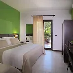 San Giovanni 3*