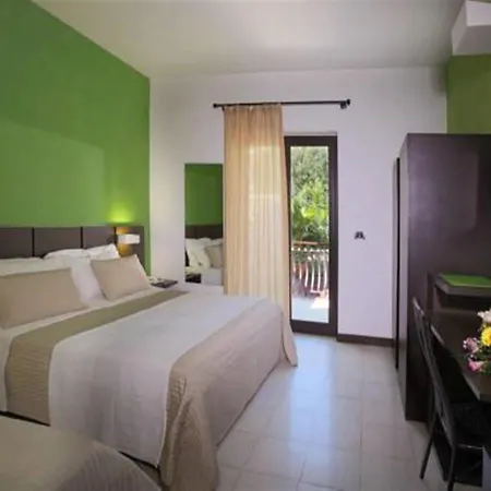 San Giovanni Giardini Naxos