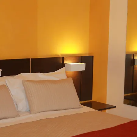 Ξενοδοχείο San Giovanni 3*