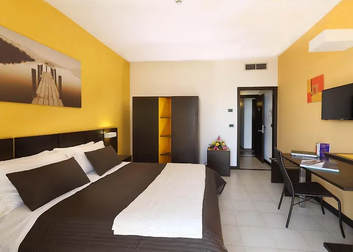 San Giovanni جيارديني ناكسوس