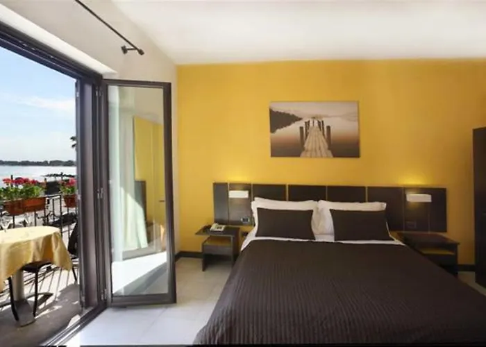 Hotell San Giovanni 3*