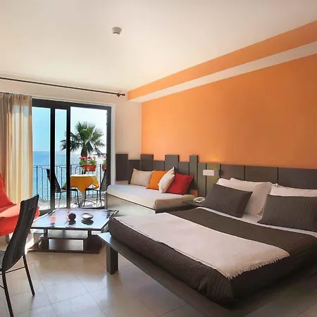 San Giovanni Otel Giardini Naxos